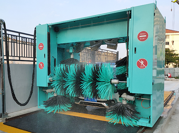 浙江杭州“寶馬4S店”洗車(chē)機(jī)